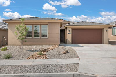 718 Alejadrita Road SE, Rio Rancho