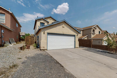 1338 Ojo Sarco Street SW, Albuquerque
