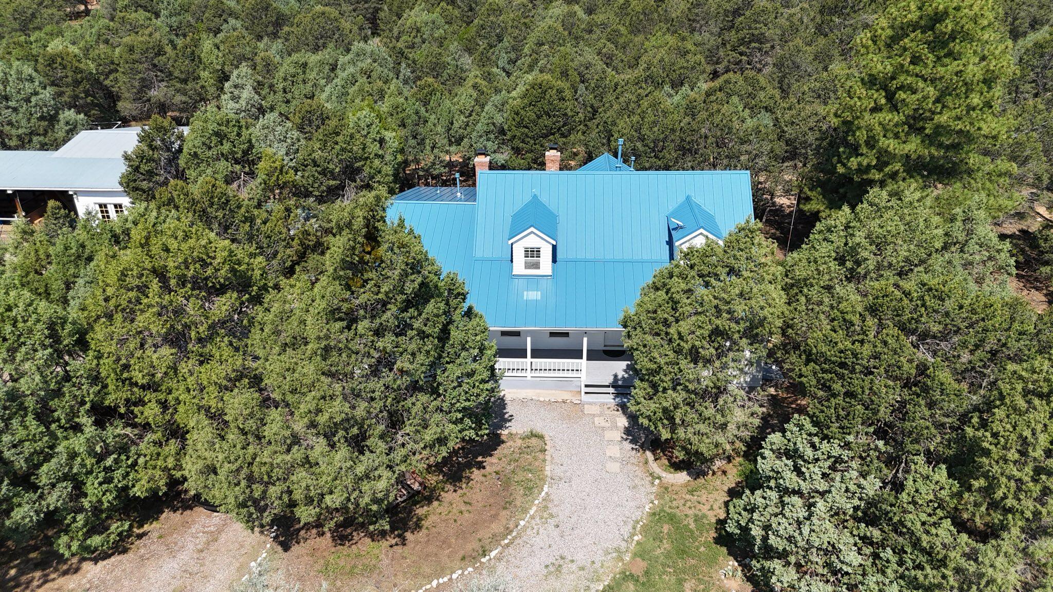 21 Lovato Road - Main Image