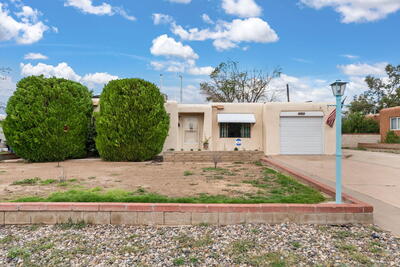 2325 ELIZABETH Street NE, Albuquerque