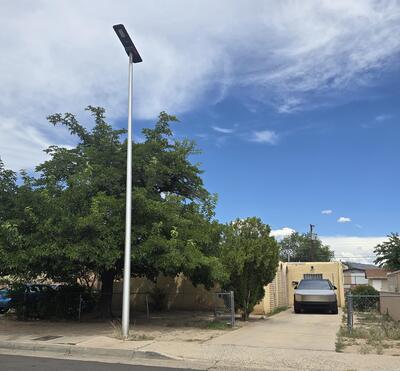 310 GROVE Street NE, Albuquerque