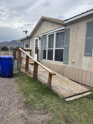 709 2nd Street, Socorro 