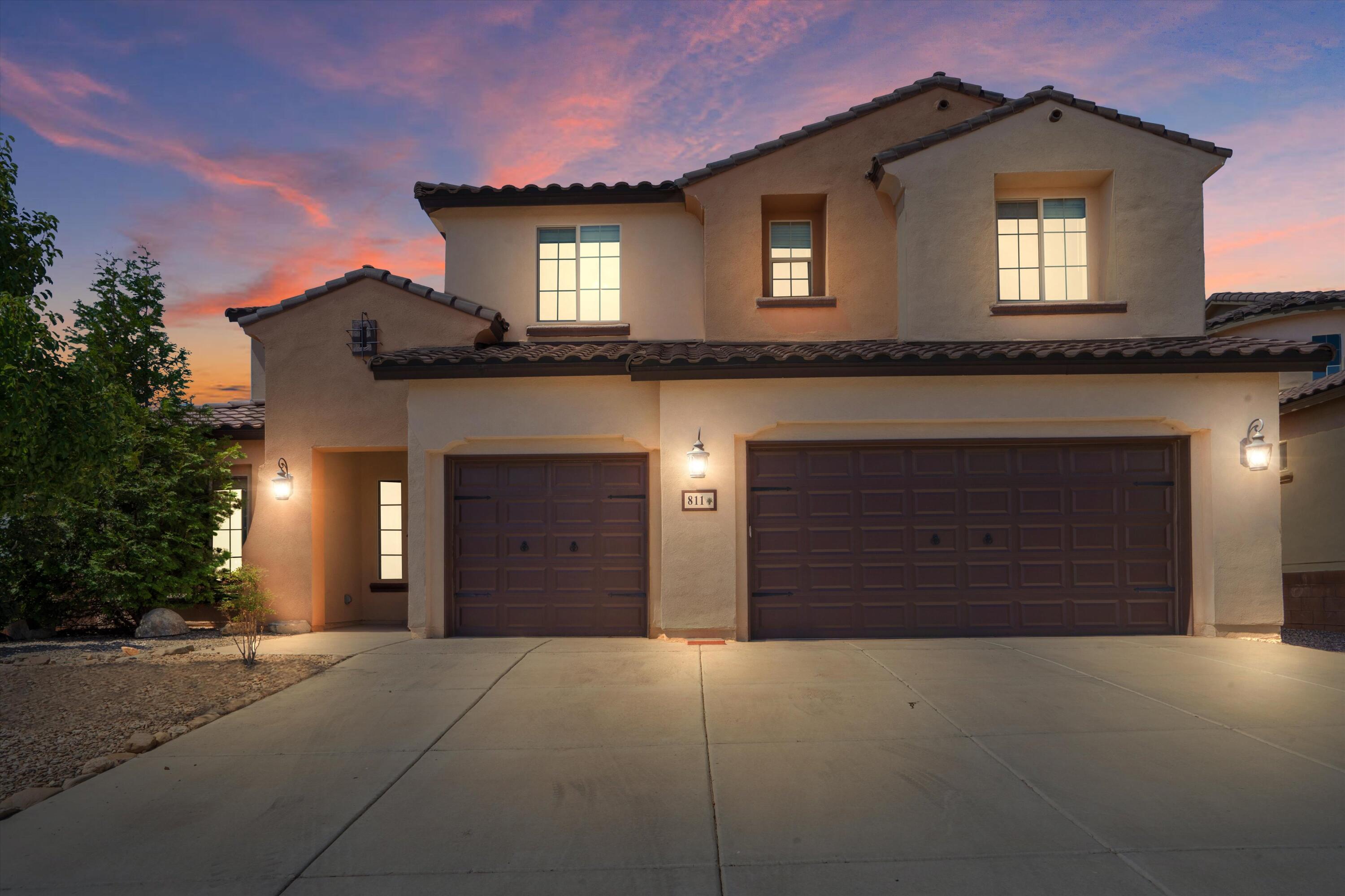 811 MESA ROJA Trail NE - Main Image