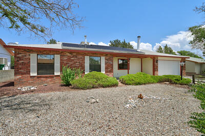 816 STAGECOACH Road SE, Rio Rancho