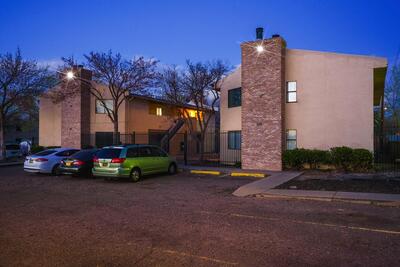 530 Tennessee Street NE, Albuquerque