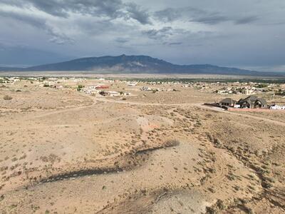 2500 Lacuma Road, Rio Rancho 