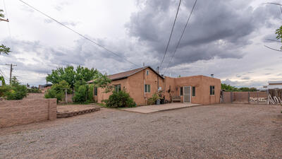 4627 SAN ISIDRO Street NW, Albuquerque