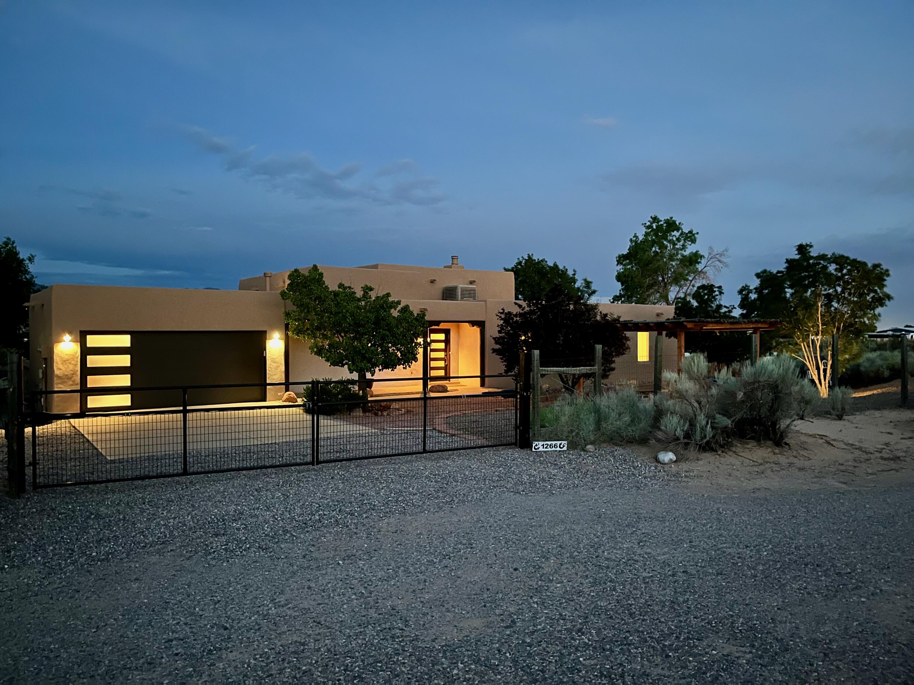 1266 CAMINO DE LA TIERRA - Main Image