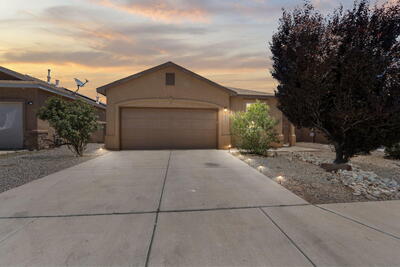 860 KIPUKA Drive NW, Albuquerque