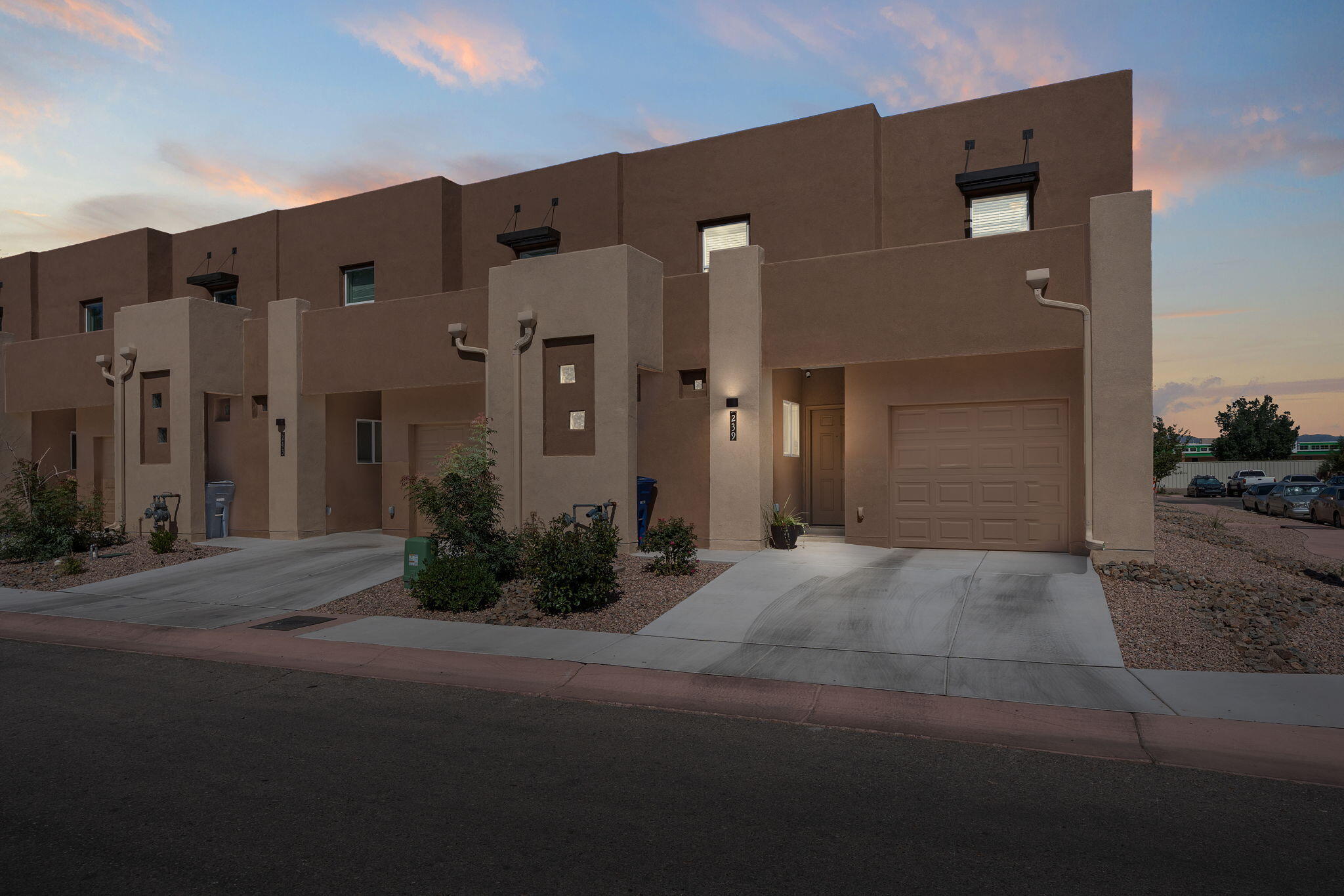 239 SAN CLEMENTE Avenue NW - Main Image
