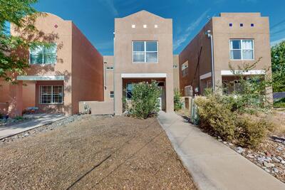905 WELLESLEY Drive SE, Albuquerque