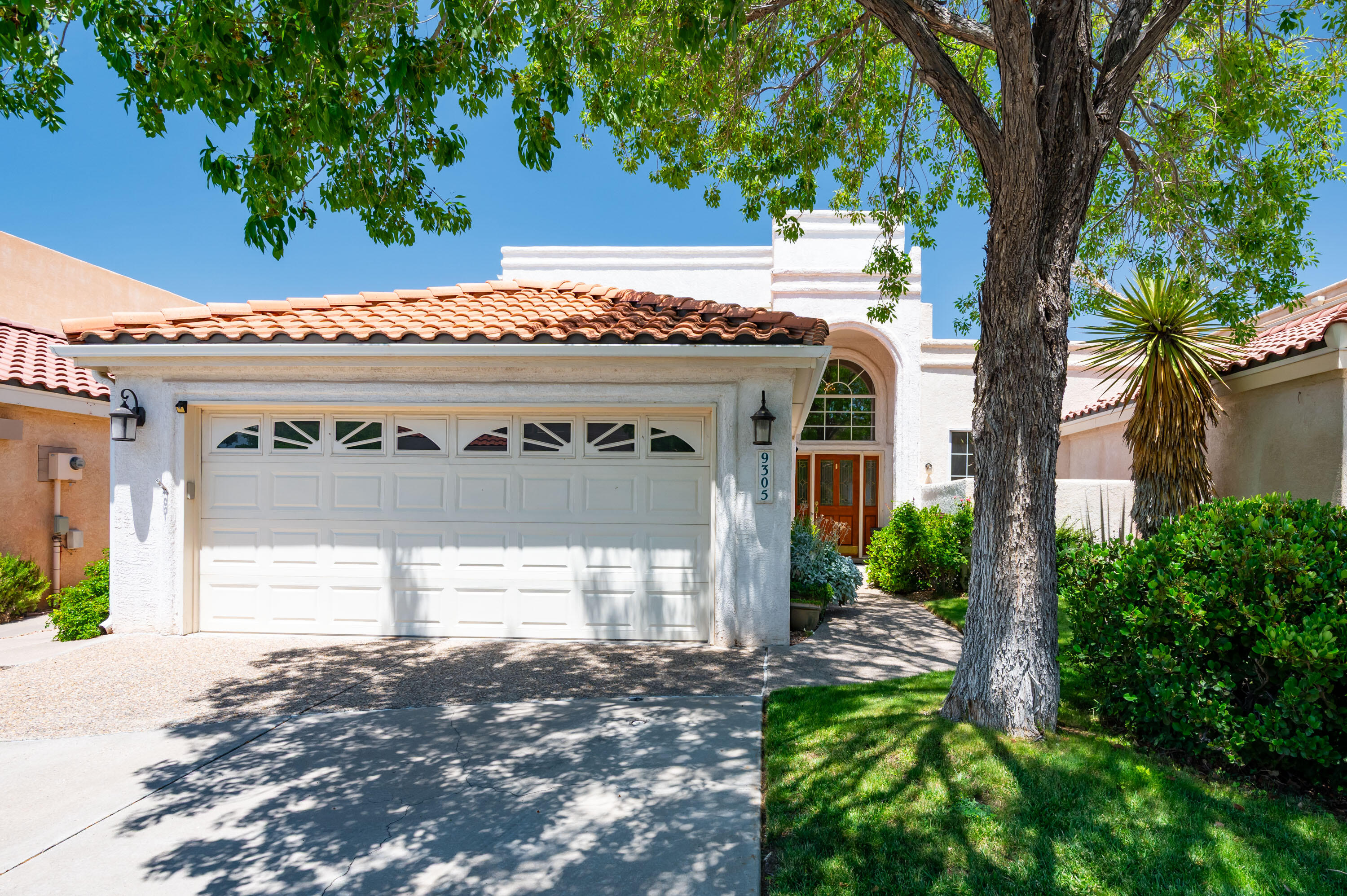 9305 IRONSHORE NE - Main Image