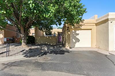 5025 LA FIESTA Drive NE, Albuquerque
