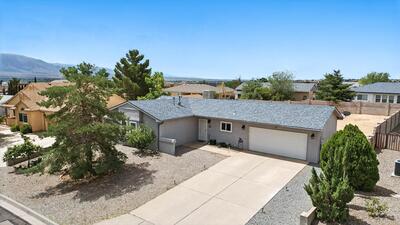7312 PECHORA Drive NE, Rio Rancho