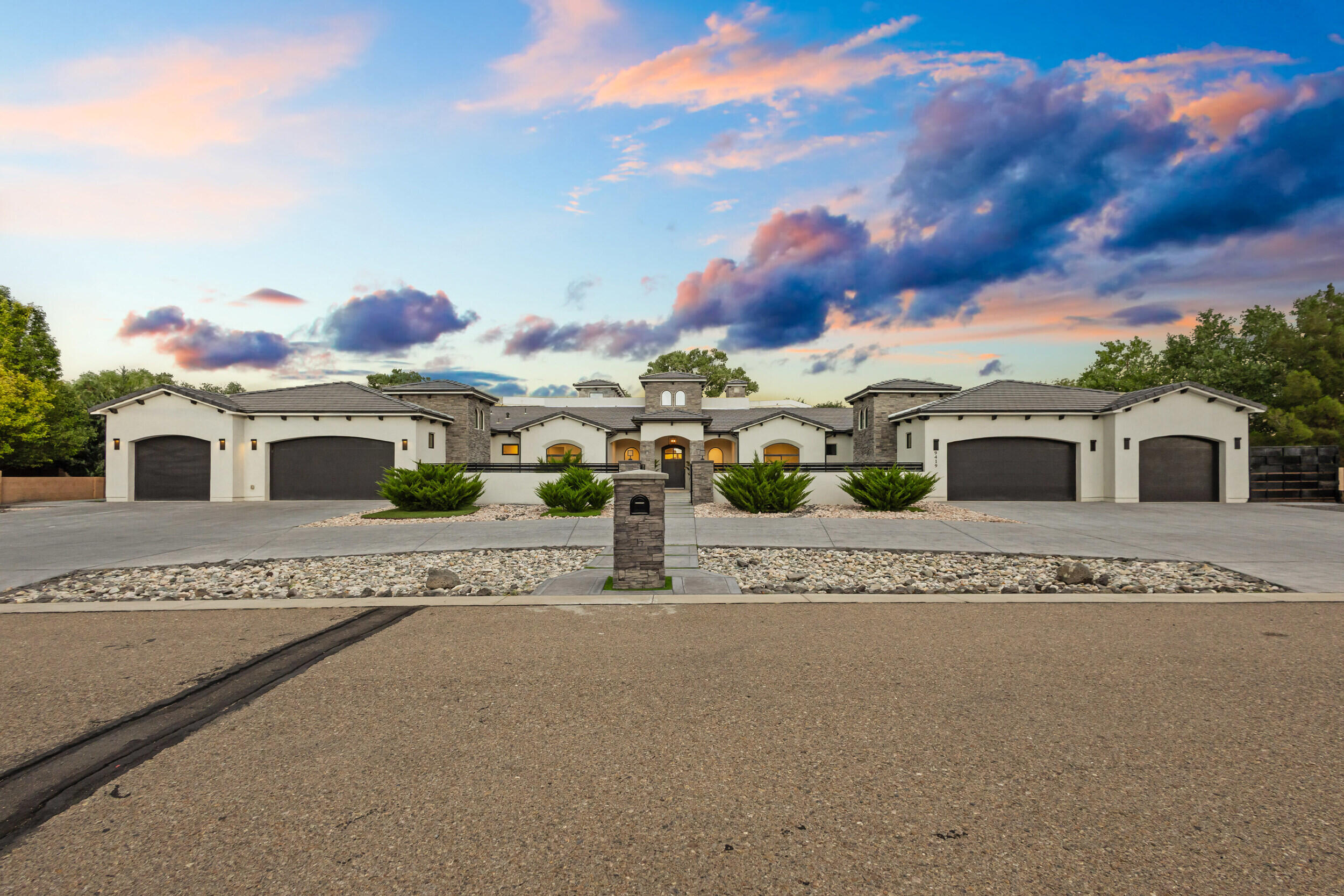 9419 BLACK FARM Lane NW - Main Image