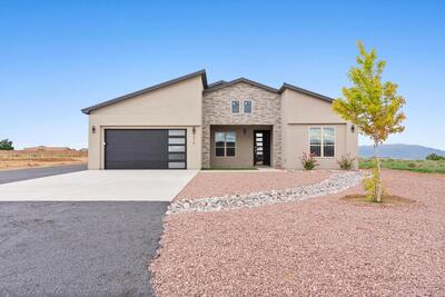 516 2nd Street NE, Rio Rancho