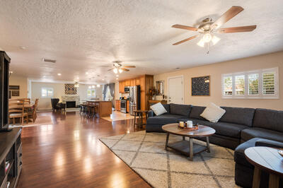 4513 SAN ANDRES Avenue NE, Albuquerque