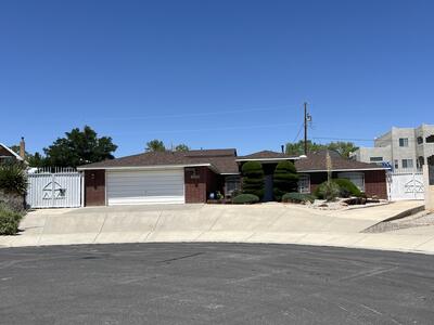 10609 DRIFTWOOD Place NW, Albuquerque