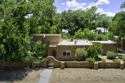 39 Priestly Place, Corrales
