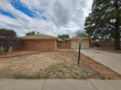 12208 EASTRIDGE Drive NE, Albuquerque