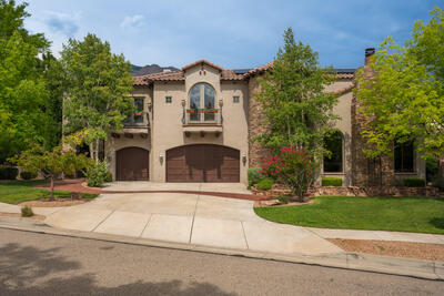 8820 GYPSY Drive NE, Albuquerque 