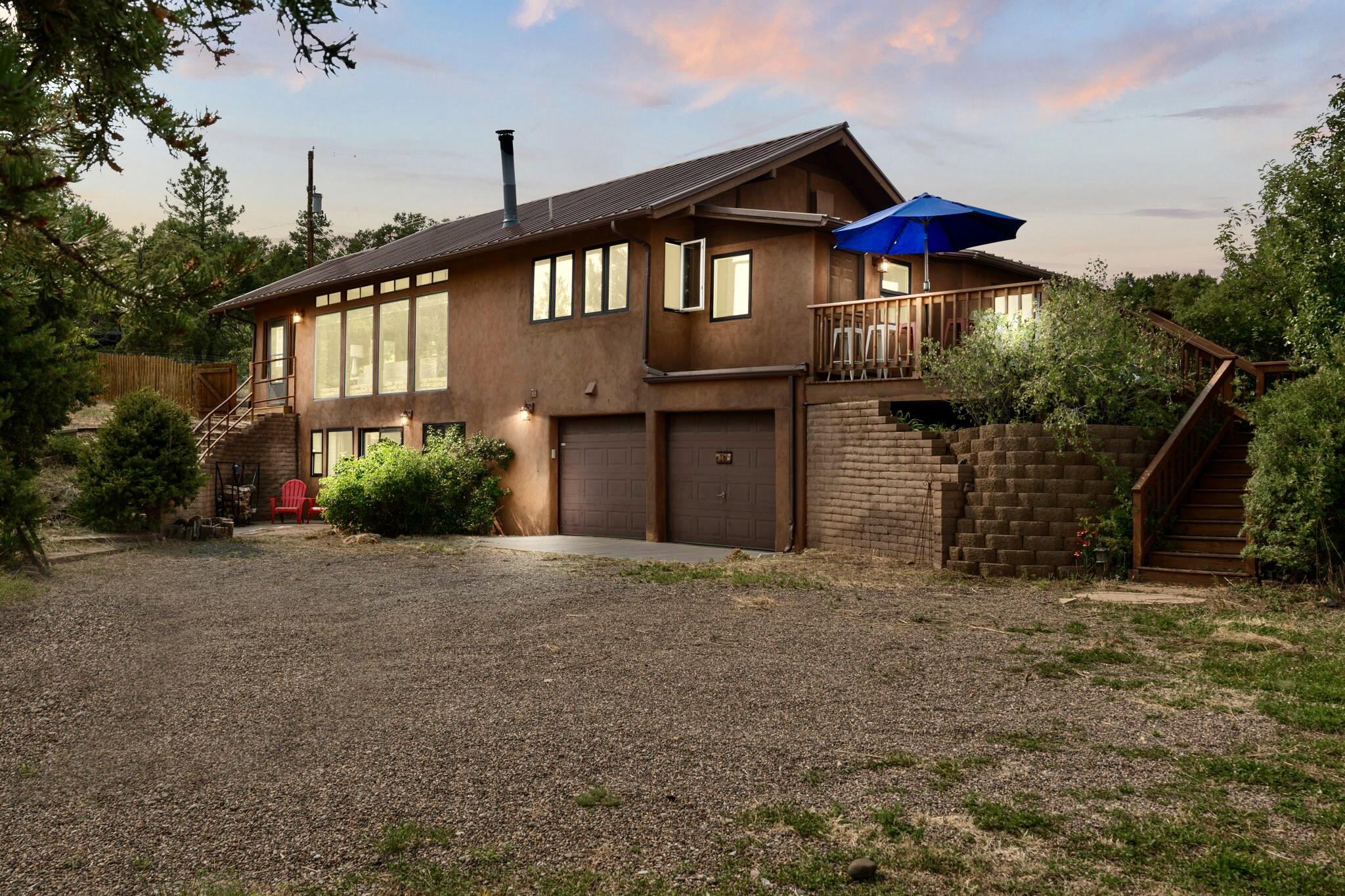76 Raven Road - Main Image