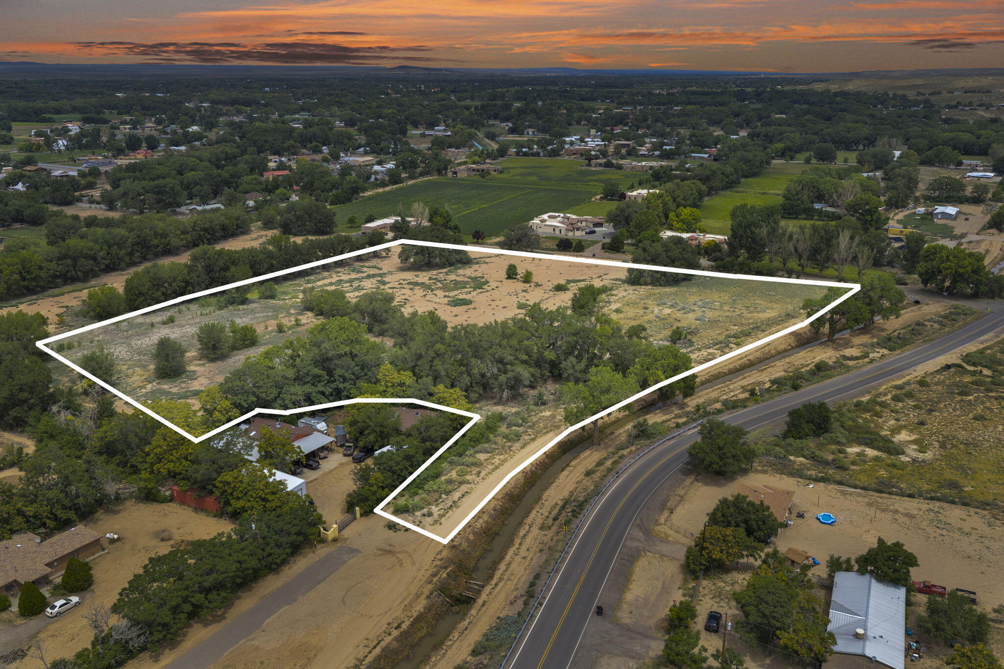 Maez Road Road - Main Image