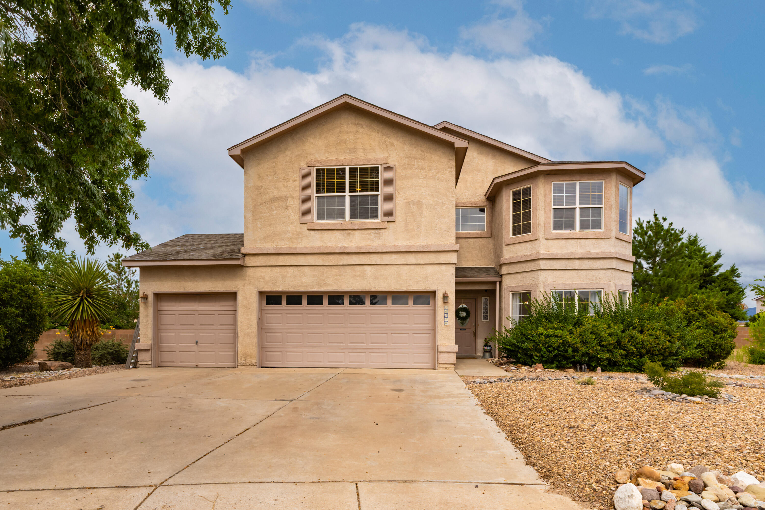 10440 CALLE HERMOSA Court NW - Main Image