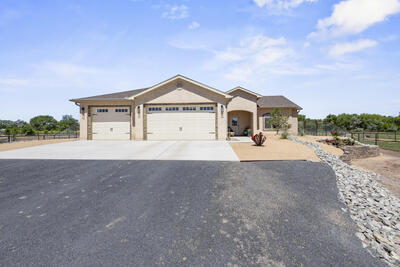 7 FOX DEN Road, Los Lunas