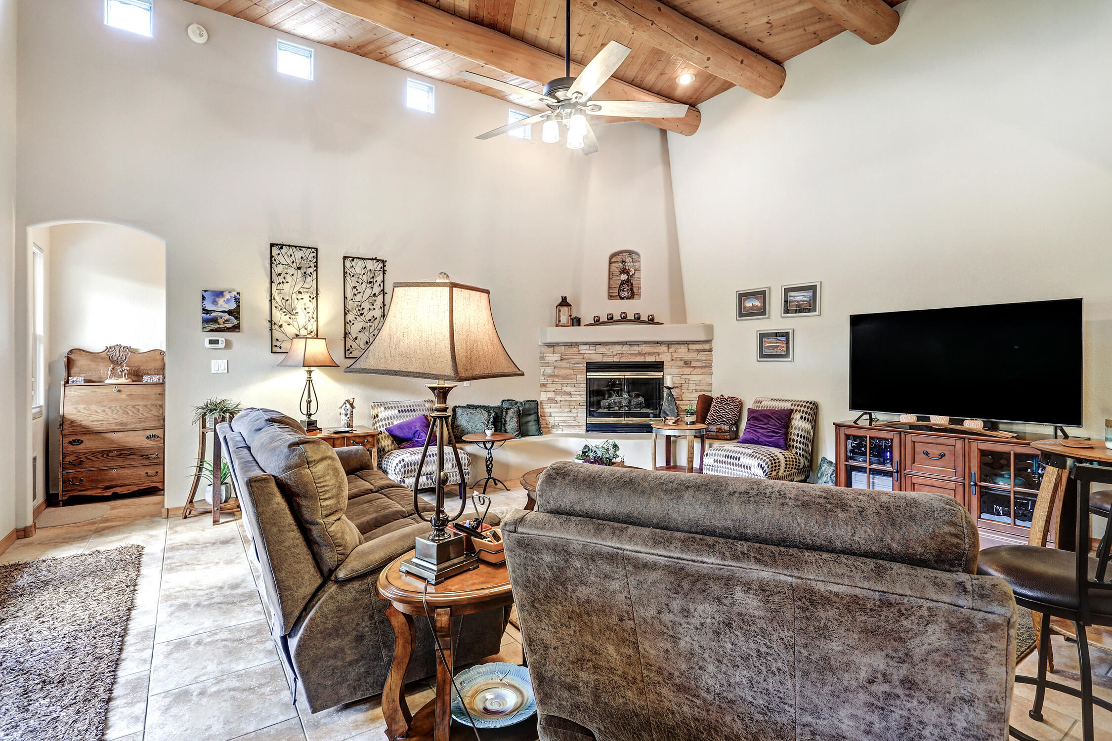 6509 KAAS TRAIL Court NE - Main Image