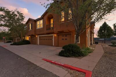 601 MENAUL Boulevard NE 706, Albuquerque