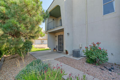 7532 PRAIRIE Road NE, Albuquerque