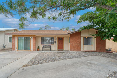 11008 FAIRBANKS Road NE, Albuquerque
