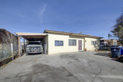 1013 LA LUZ Drive NW, Albuquerque 