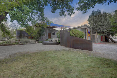 2702 Morrow Road NE, Albuquerque 