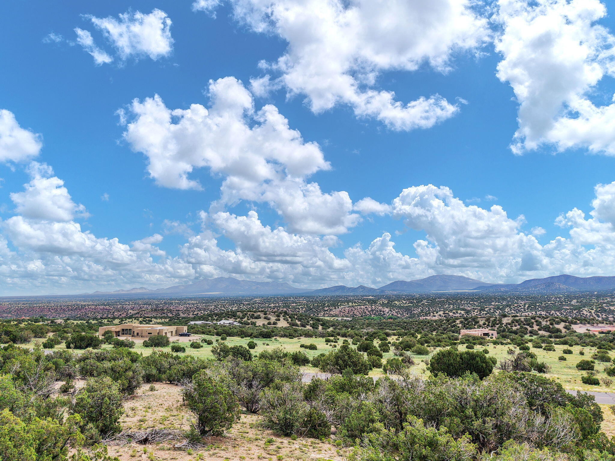 9 Camino Real - Main Image