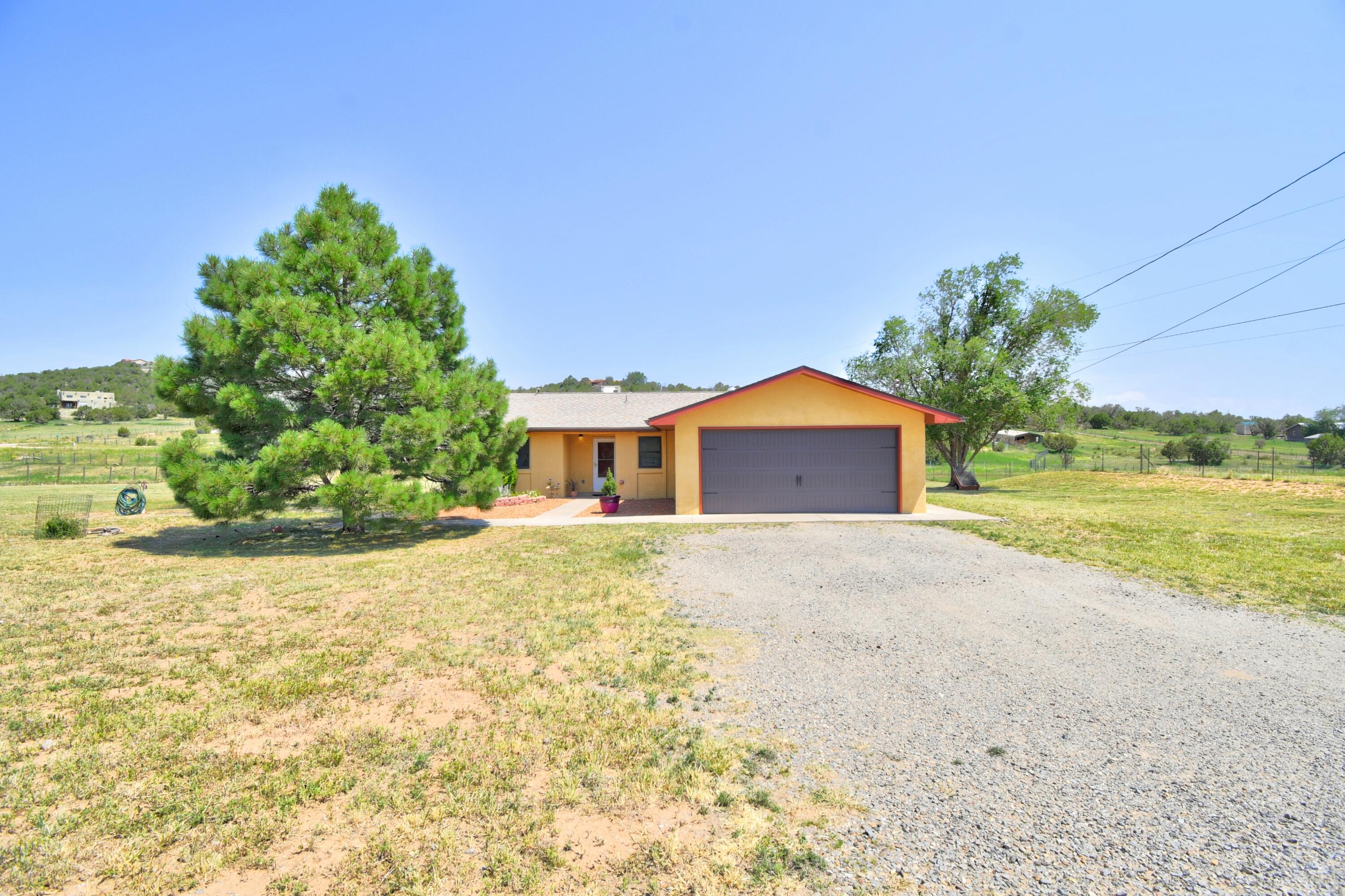 93 DINKLE Road - Main Image