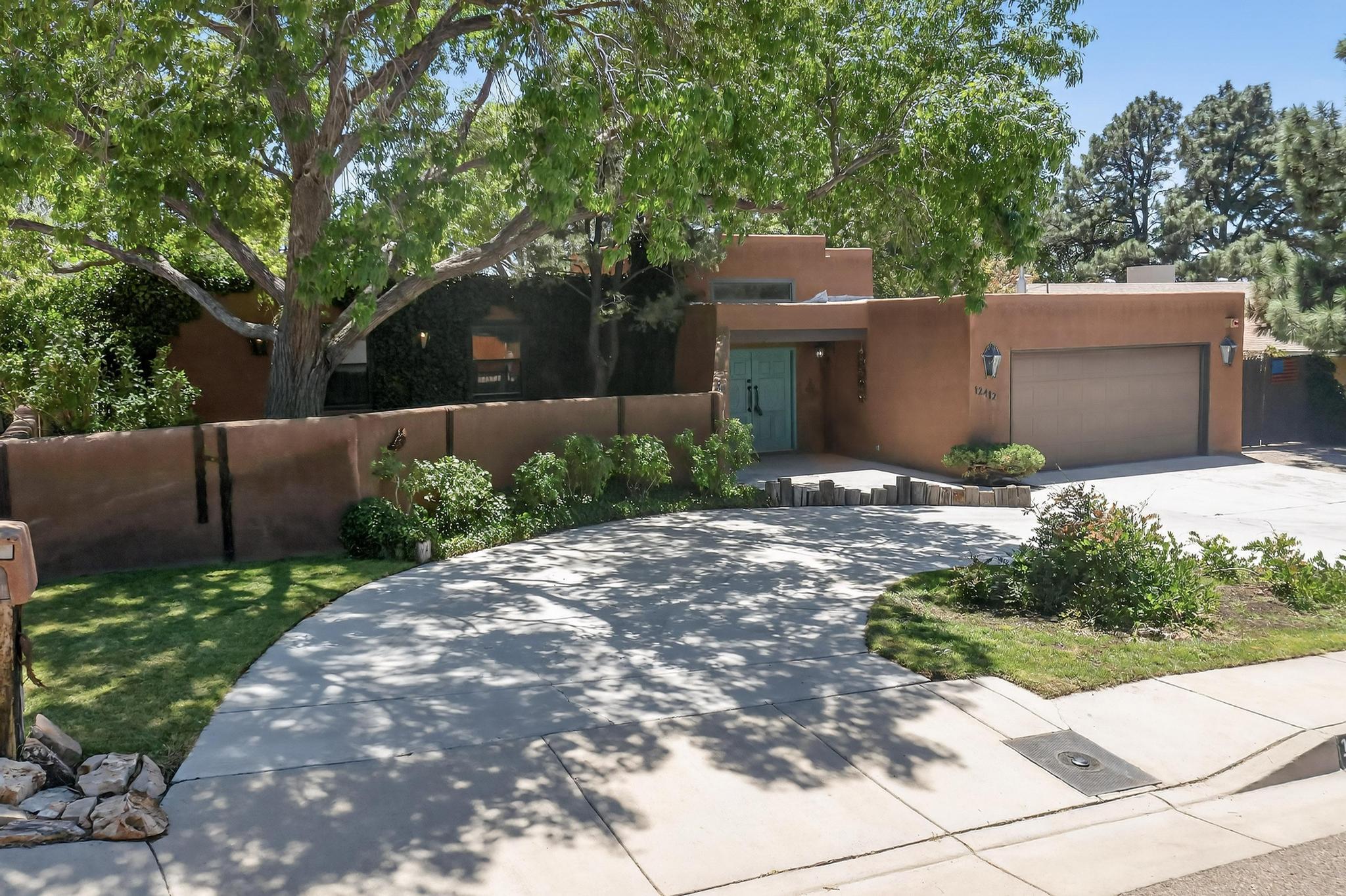 12412 CHELWOOD Place NE - Main Image