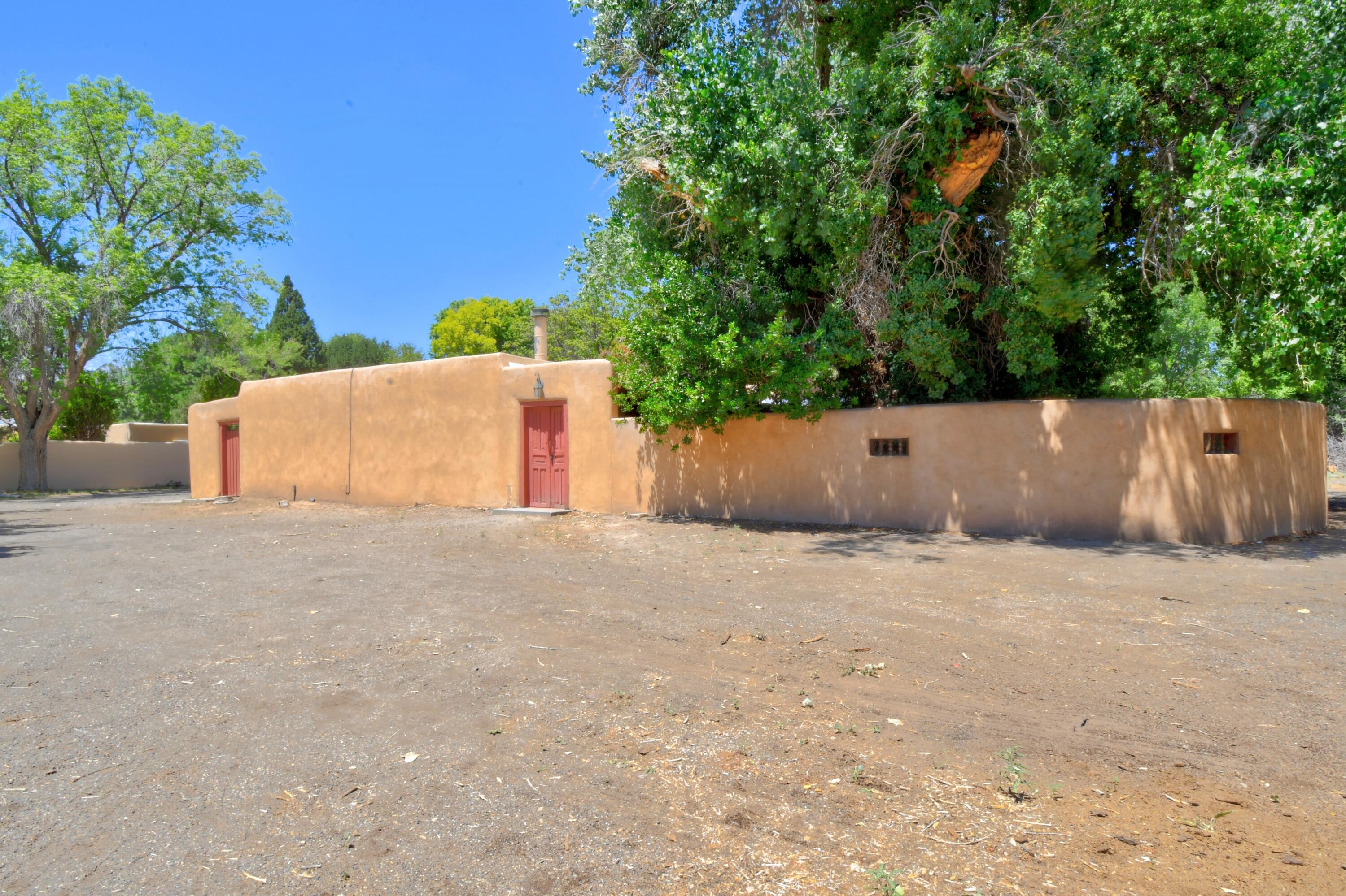 1107 Roadrunner Lane NW - Main Image