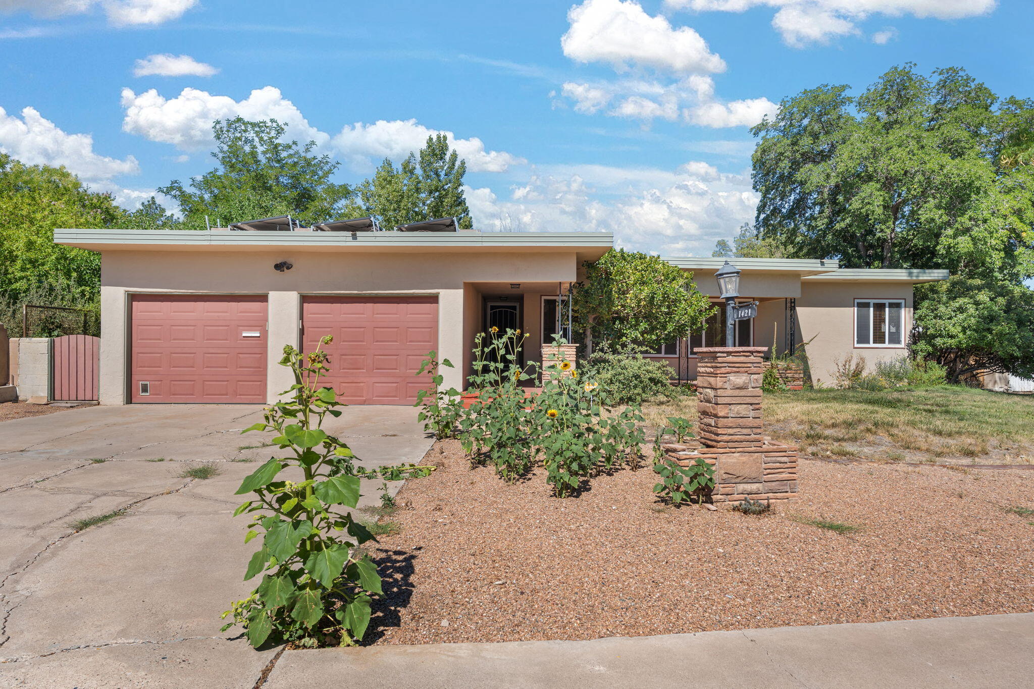 1421 STANFORD Drive NE - Main Image