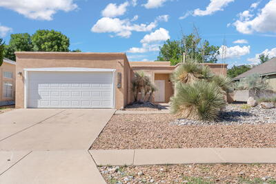 5144 ROANOKE Avenue NW, Albuquerque