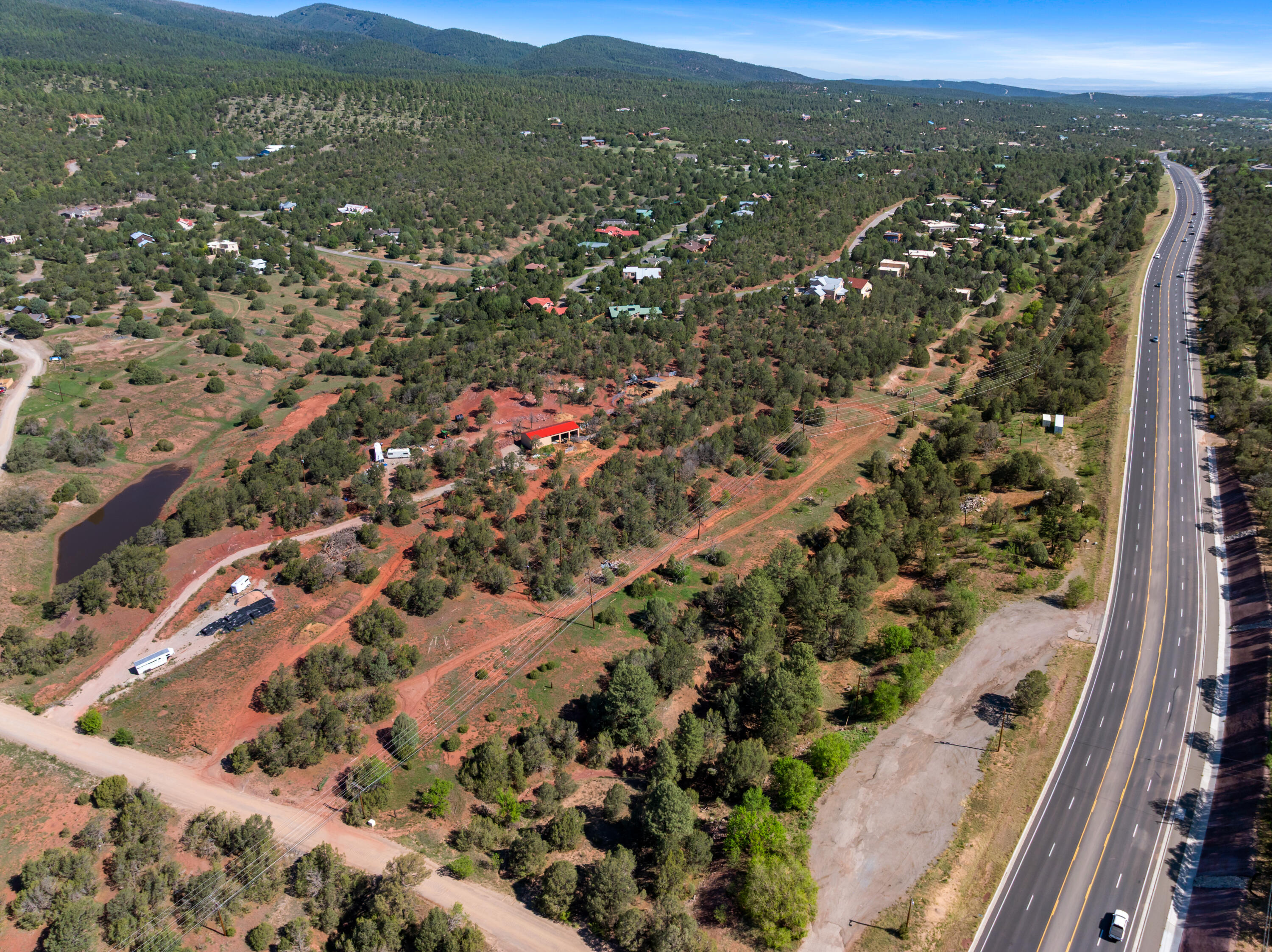 2-B Snowline Road - Main Image