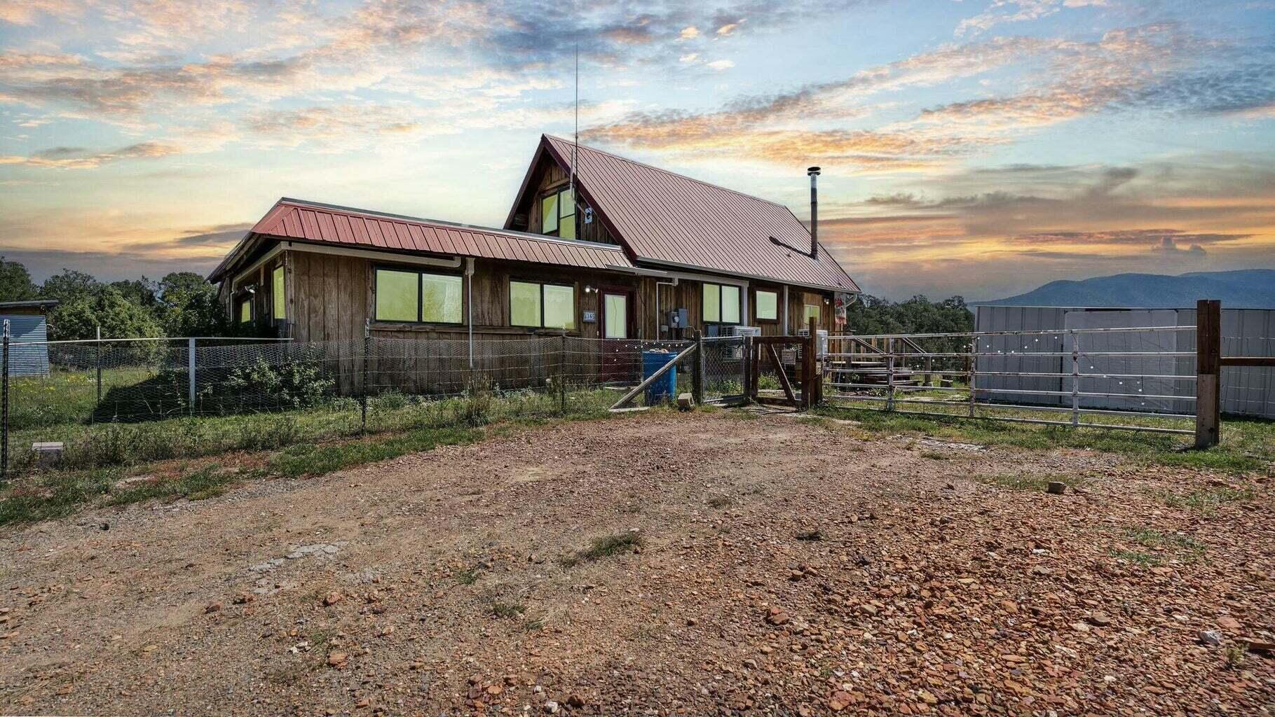 36 ALBERS VALLEY Road - Main Image