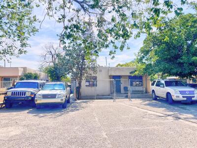 324/326 CHARLESTON Street NE, Albuquerque