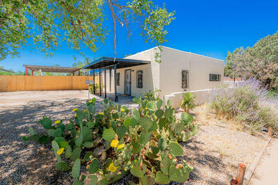 245 CHAMA NE, Albuquerque