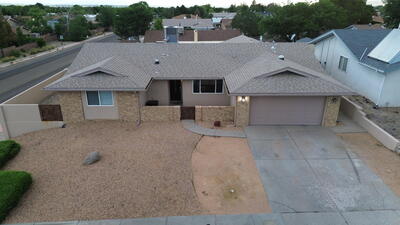 5301 HINES Drive NE, Albuquerque