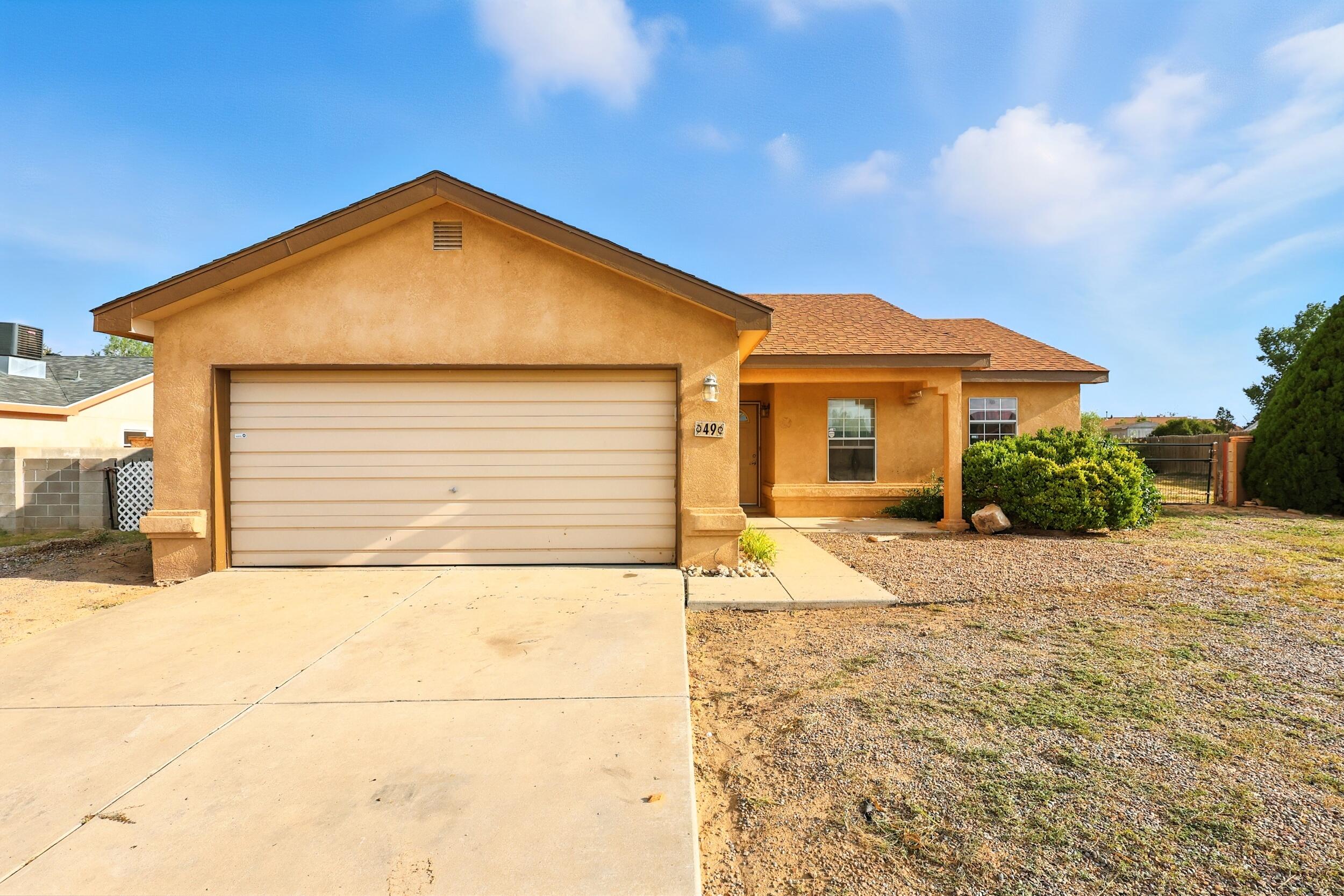 49 MILTON Loop - Main Image