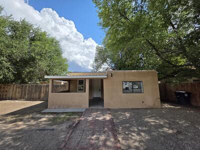 4718 GLENDALE Road NW, Albuquerque