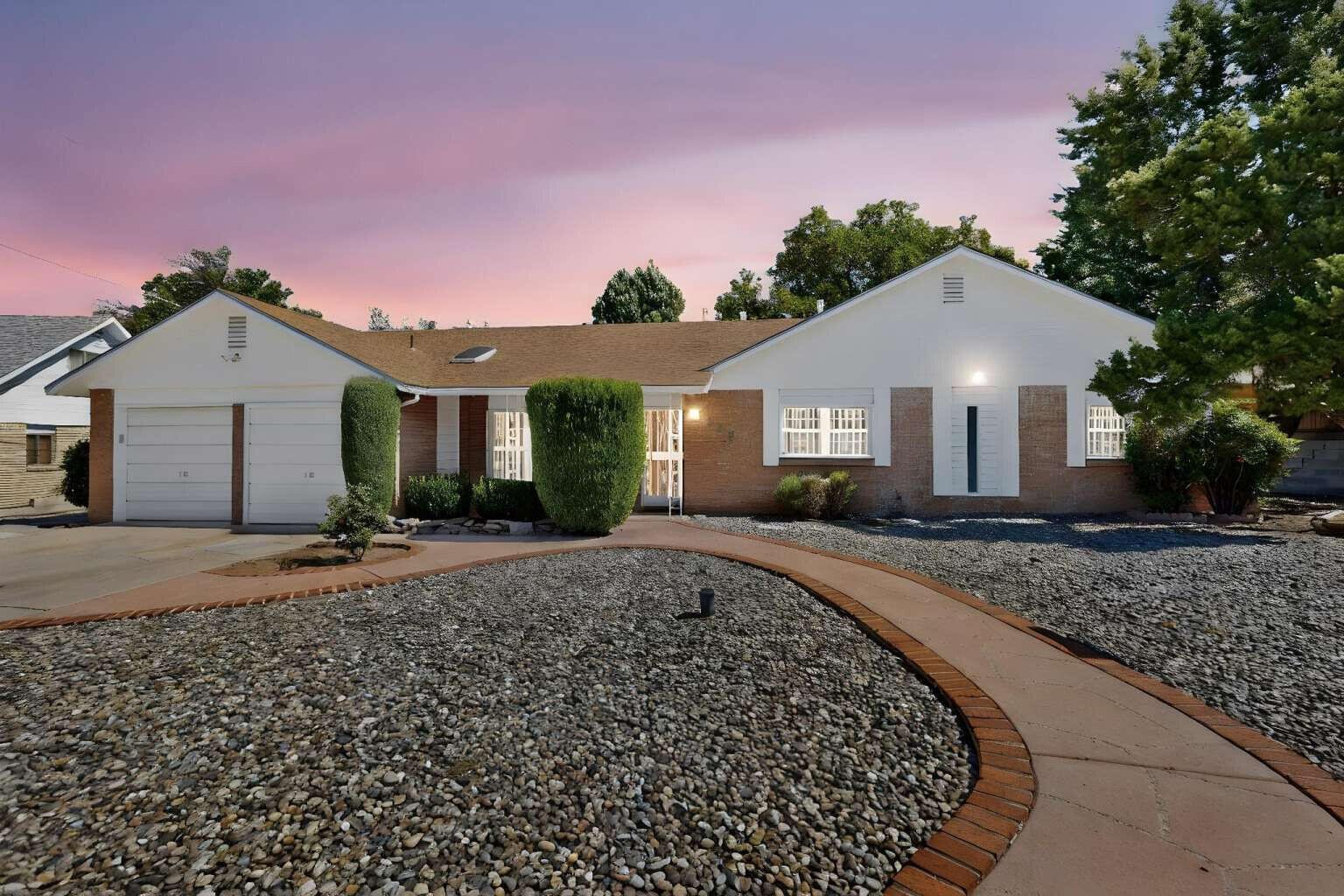 7029 VERANDA Road NE - Main Image