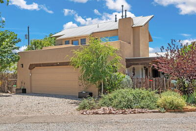 1904 TIERRA VIDA Place NW, Albuquerque